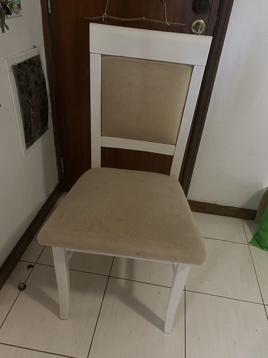 Mesa octogonal usada branca