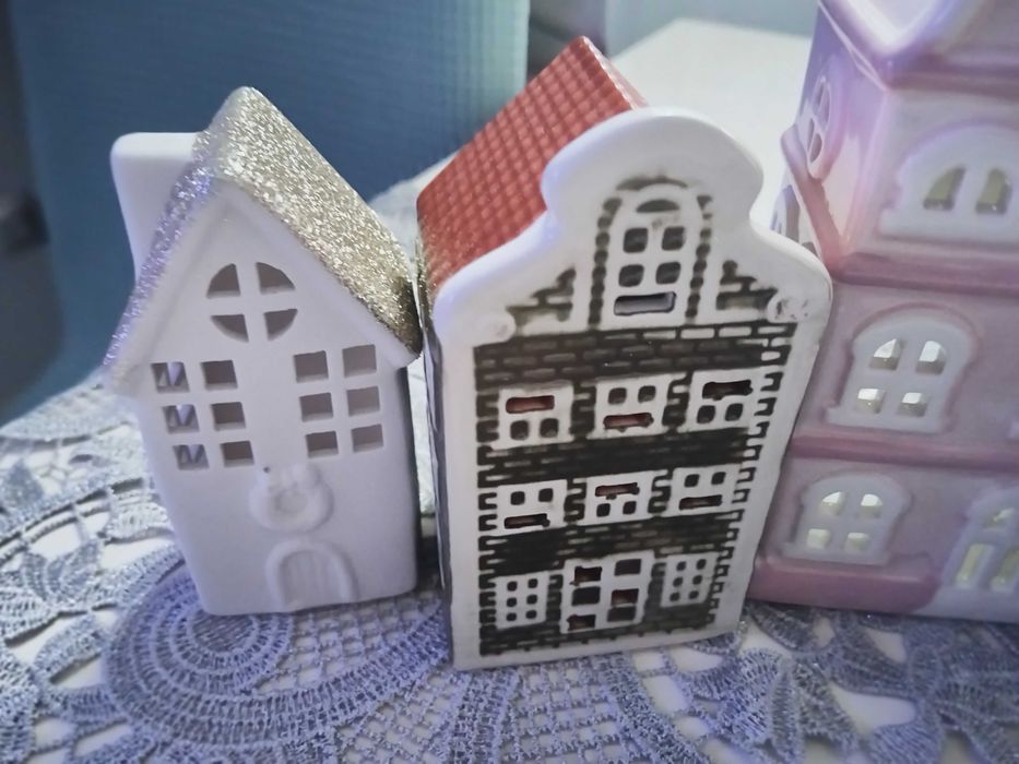Sprzedam domki ceramiczne