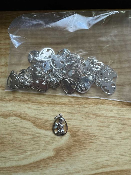 Medalhas anjo da guarda em prata de lei