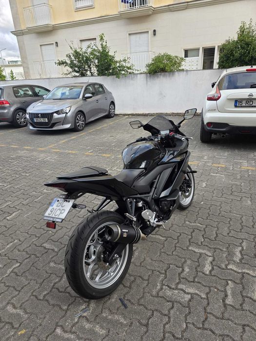 Vendo Yamaha YZF320-A — Apenas 2.063 km!