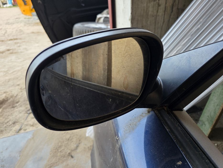 Lewe drzwi z lusterkiem do Bmw e81 a76