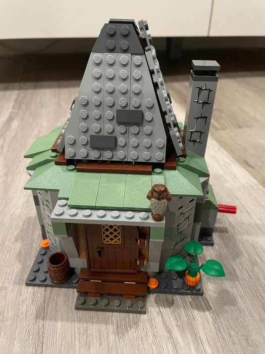 Lego Harry Potter 4738 A cabana de Hagrid