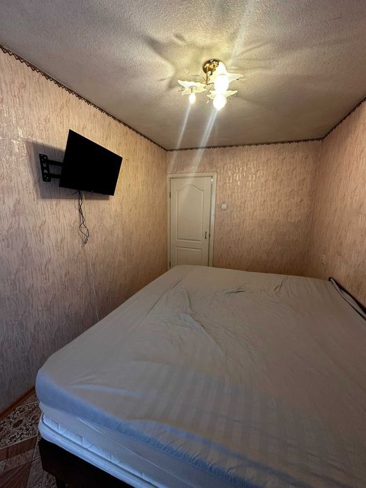 Дуже гарненька квартира в районі Світанка.