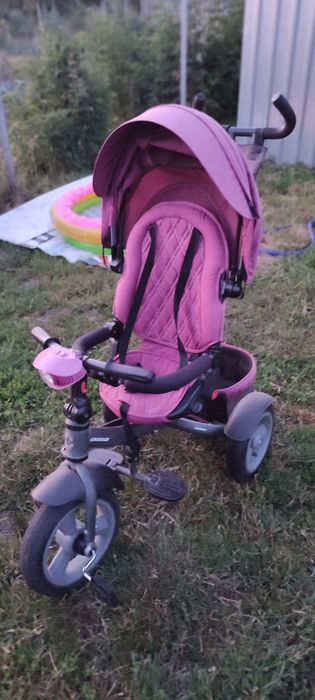 Трьохколісний дитячий велосипед