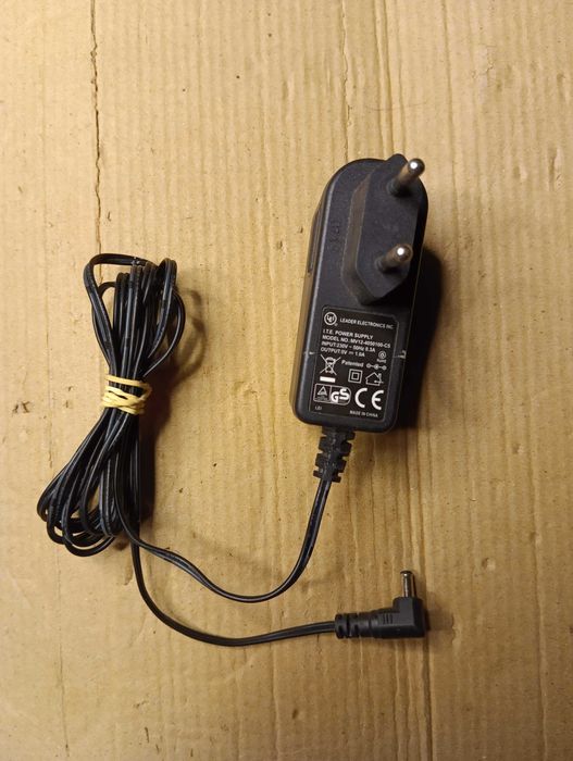 Блок живлення питания 5V 1.0A MV12-4050100-C5