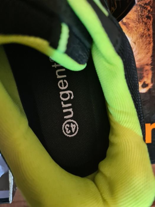 Buty robocze z czubkiem metalowym