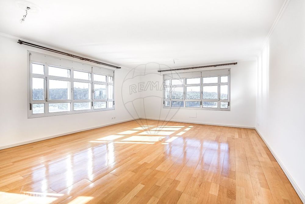 Apartamento T3 para arrendamento