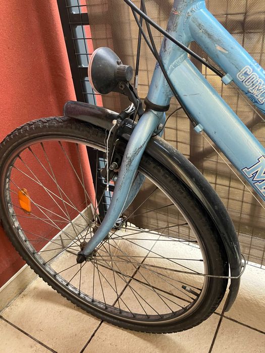 Rower miejski niebieski