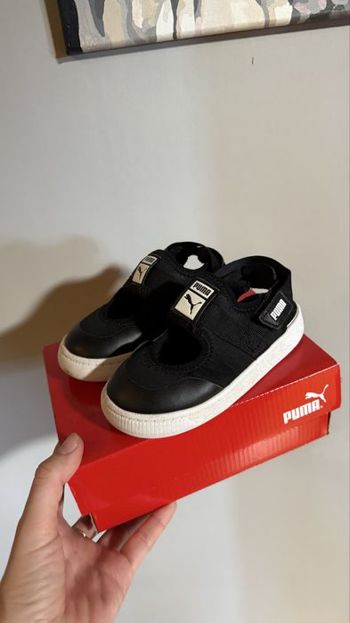Продам босоніжки Puma