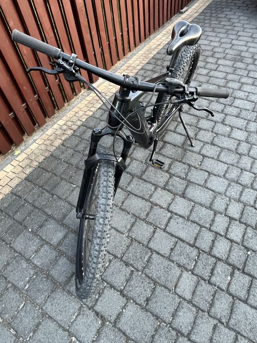 Rower elektryczny CUBE REACTION RACE  XL. 2022