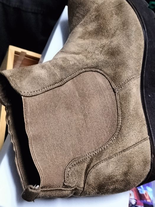 Botas camurça castanho