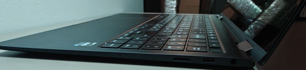 Laptop Samsung Galaxy Book 2 360, dotykowy