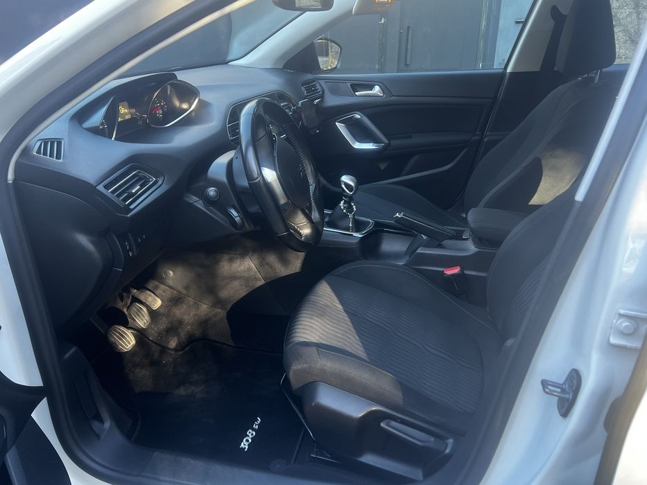 Peugeot 308 SW 1.6 HDI 120cv