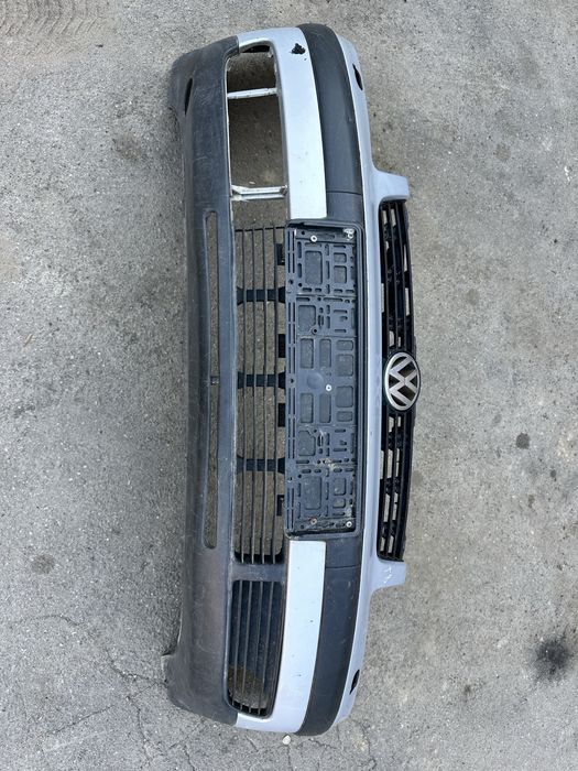 Передній бампер Фольксваген Пасат Б5 VW Passat B5 дорестайл 1996-2000