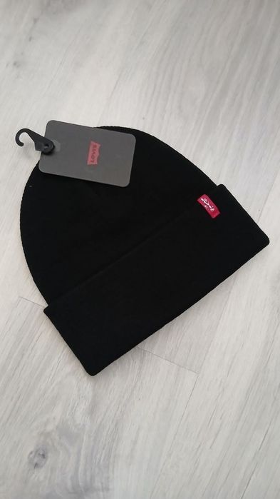 Оригінал Levi’s Slouchy Beanie black-grey 771380889 шапка — zdjęcie 4
