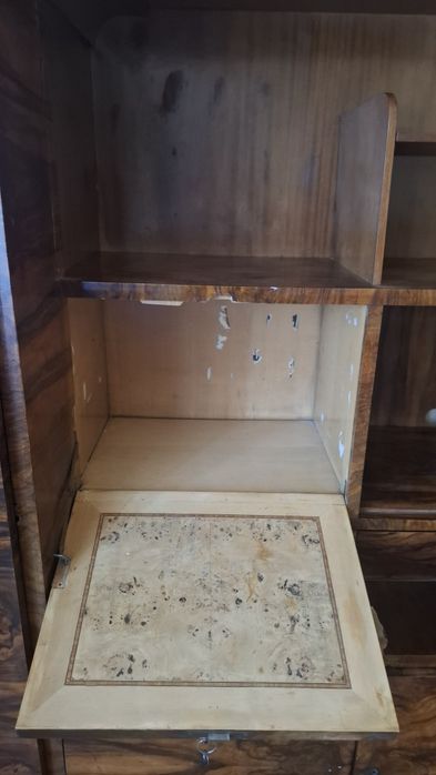 Piekny mebel Art deco