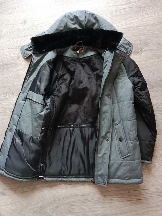 Нова куртка на хлопця