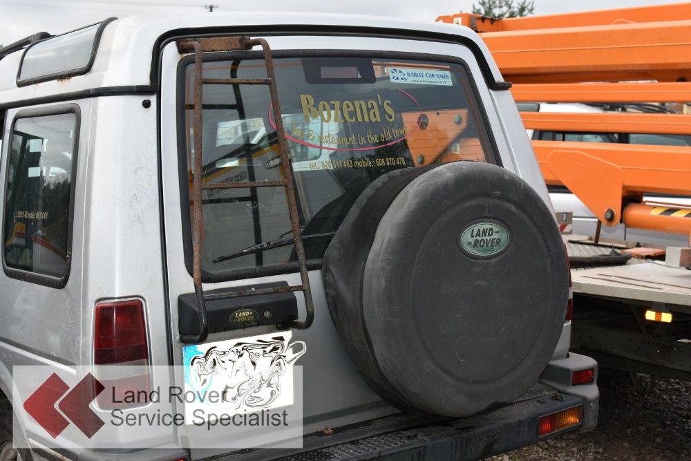 Klapa bagażnika Land Rover Discovery I różne kolory