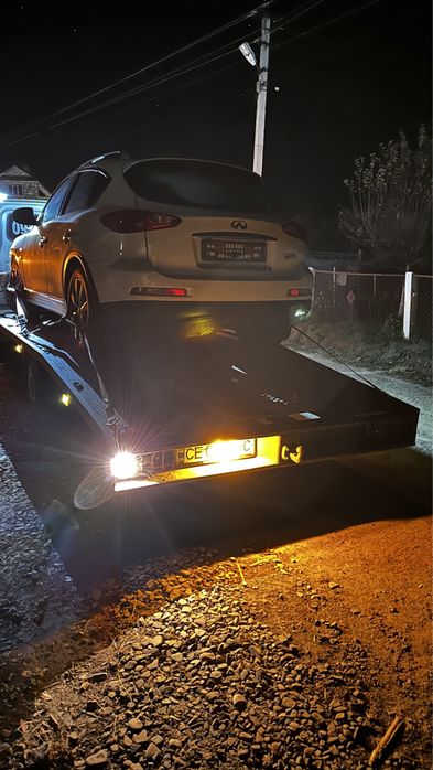 Послуги евакуатора по Чернівцях, лафет лавета перевезення авто