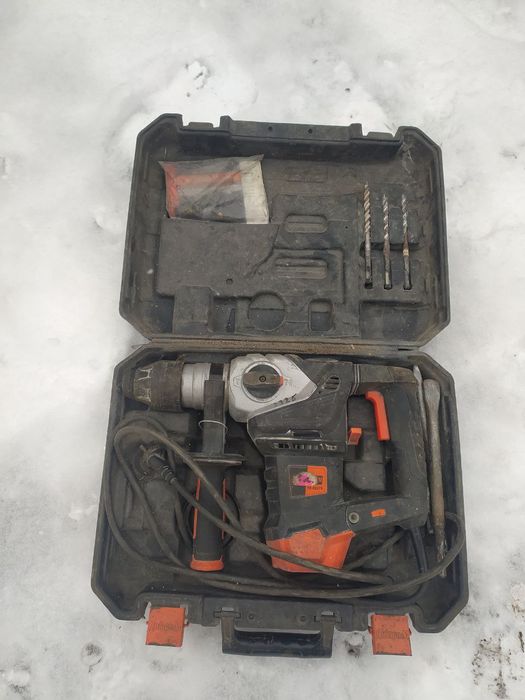 Продам перфоратор