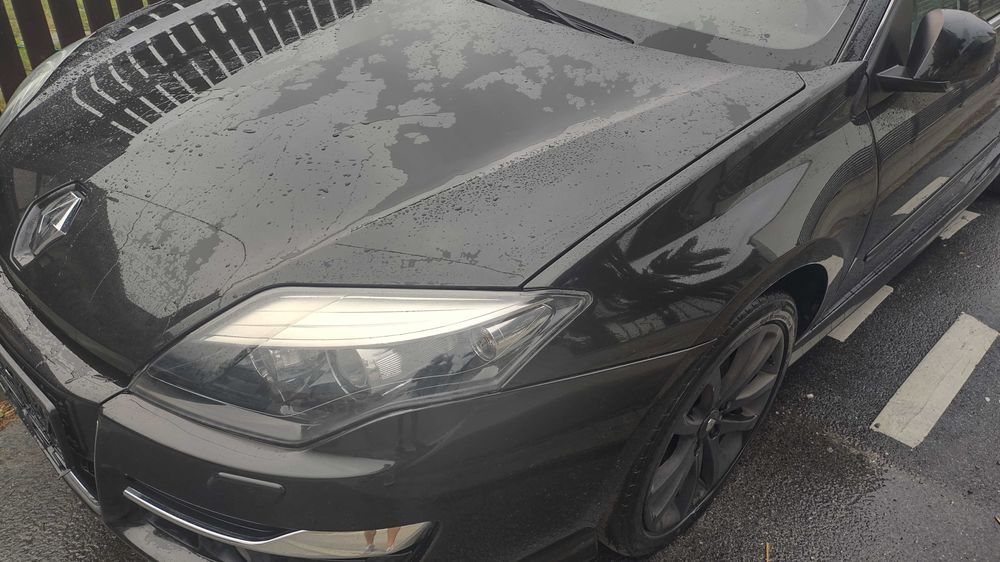 Renault Laguna 3. 2012 Rok Przód Czarny NV 676