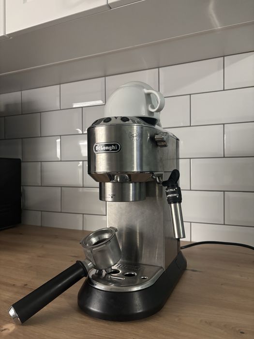 Ekspres Delonghi Dedica