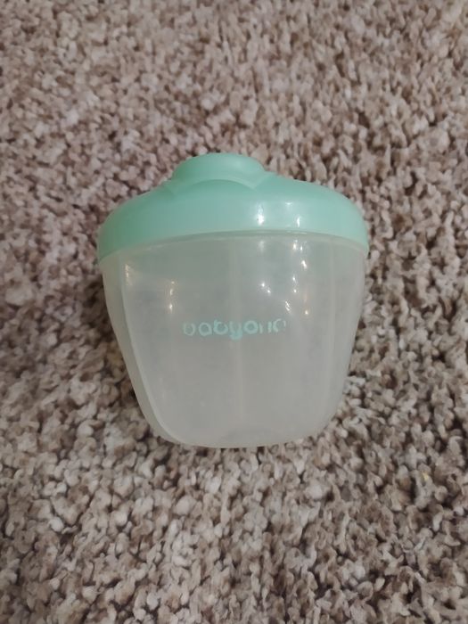 Диспенсер для детской смеси