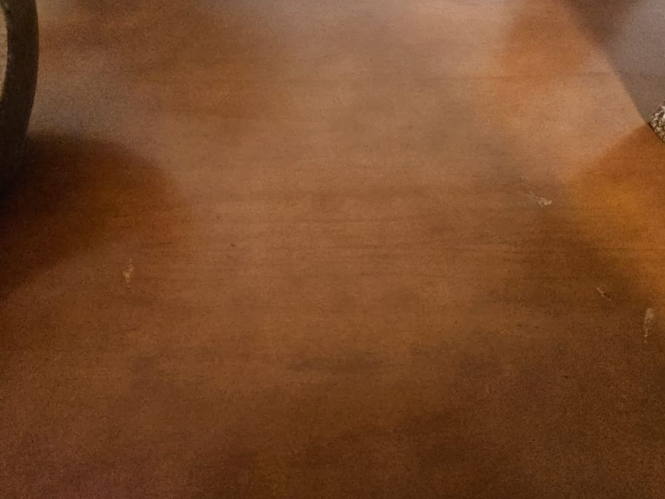 Aparador em madeira maciça