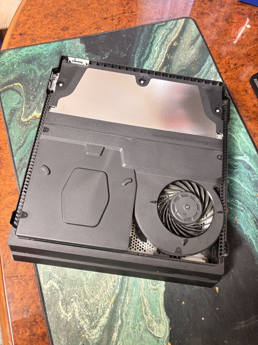 PlayStation PS 4 Pro 1TB