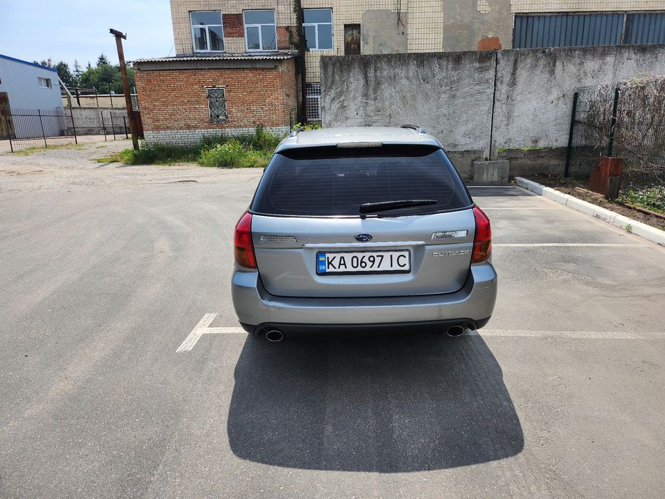 Субару аутбек легаси