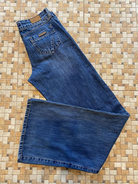 Джинсы (клёш / boot-cut), низкая посадка — как новые!