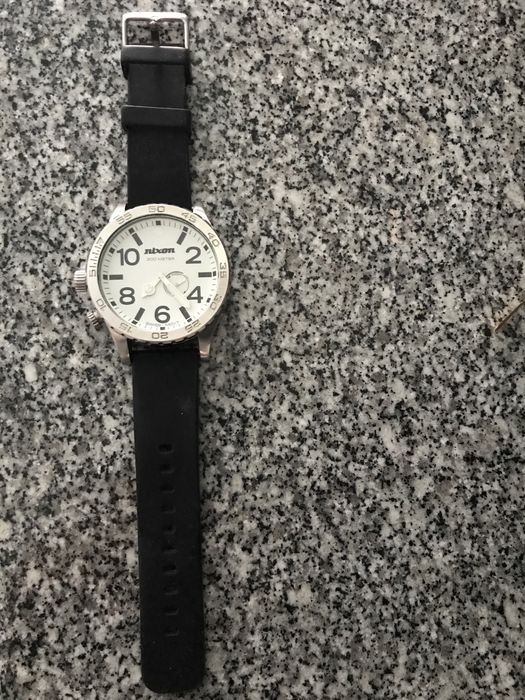 Relógio Nixon com pouco uso