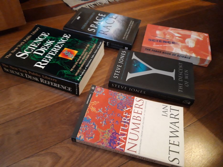 Livros científicos: Space Race/Faber Book of Science