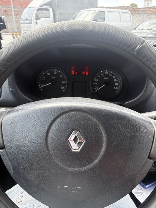 Renault clio 2004