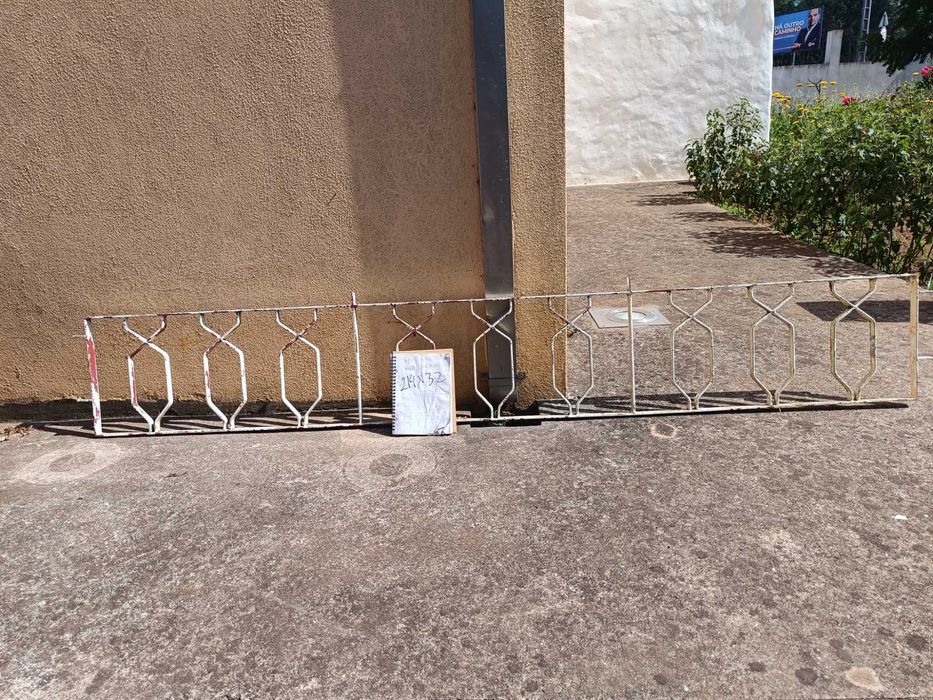 Portões de ferro e grades de ferro zincado