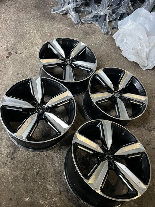 Диски  R 20 Audi 4шт