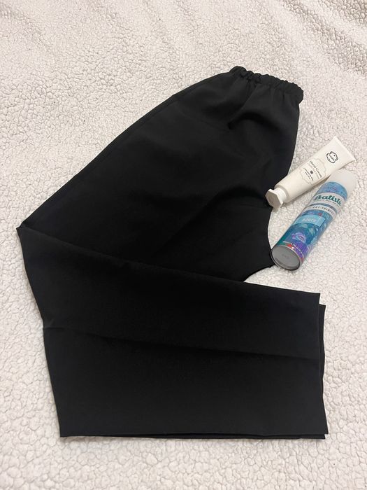 Класичні брюки чорні