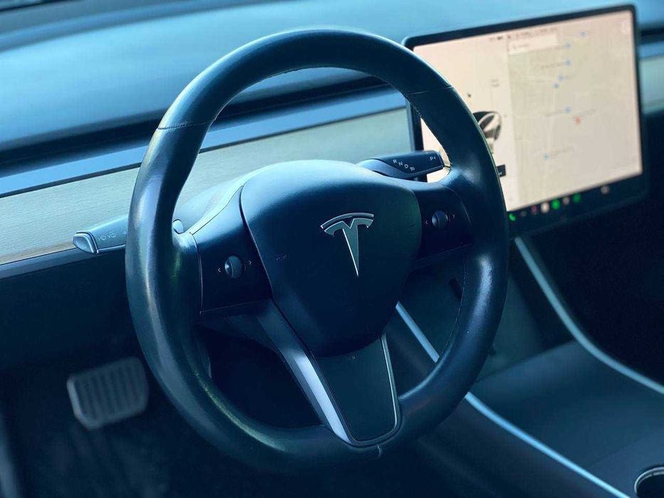 Tesla Model 3 2018 Long Range (Розстрочка / Лізинг)