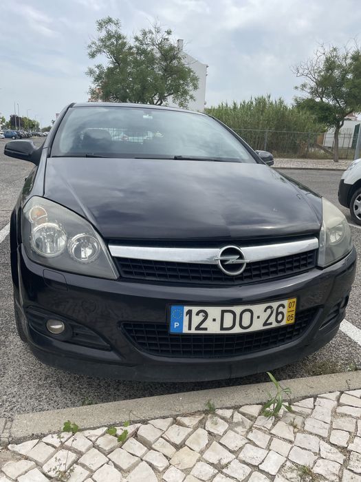 Opel Astra GTC 2 lugares