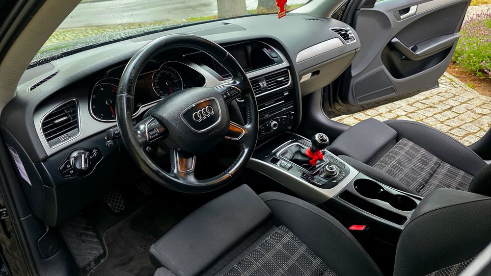 Audi A4 B8 Facelift Avant 2.0 TDI | HAK |