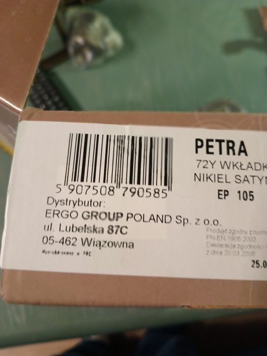 nowa klamka do drzwi