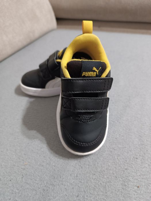 Buty chłopięce Puma rozm 22