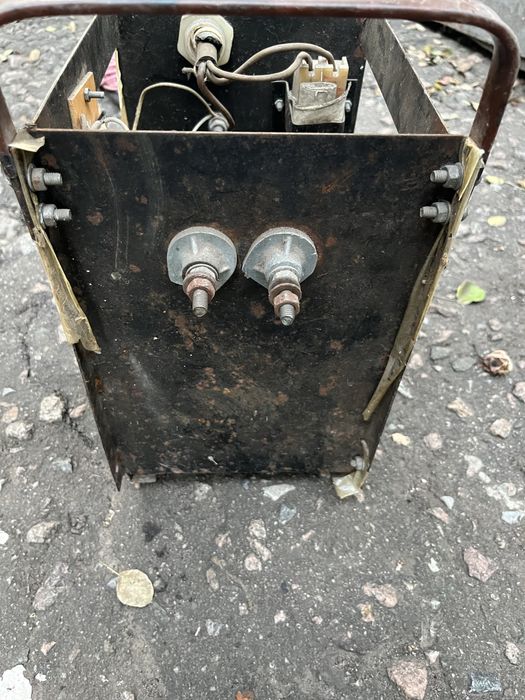 Продам сварочный аппарат на медной шине.