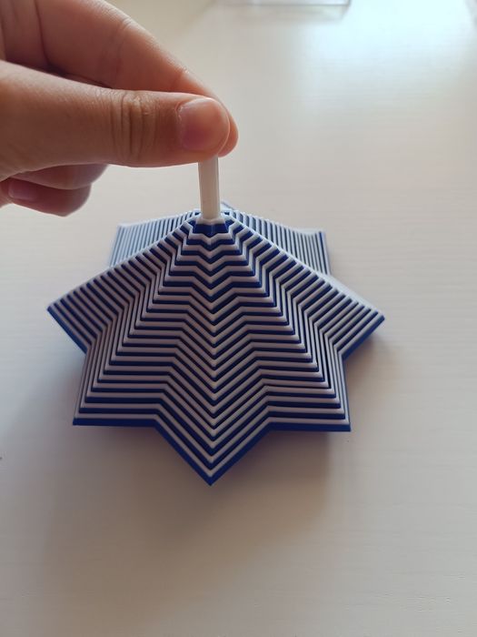 Um brinquedo anti-stress super giro, impresso numa impressora 3D.