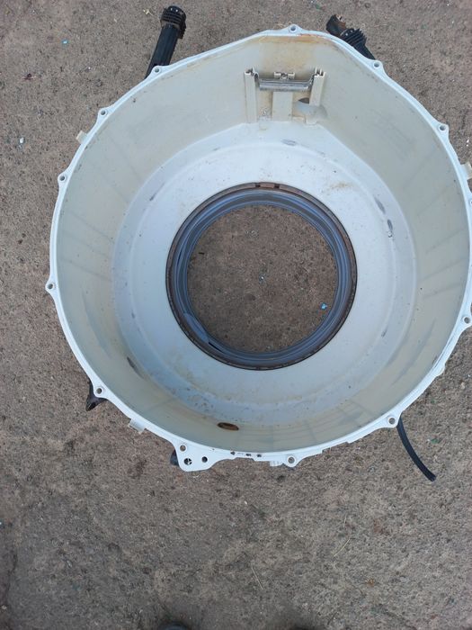 Продам запчастини на пральну машинку  LG