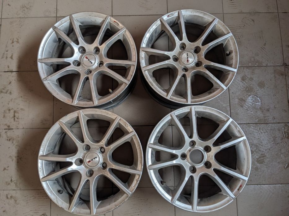 Диски R16 5*112 ET42.