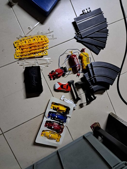 Pista carrinhos telecomandados ussda