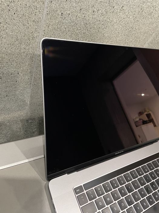 На запчасти Macbook Pro 16 2019  Gray A214 без платы (18)