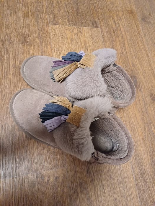 Уггі жіночі Recpect yourself