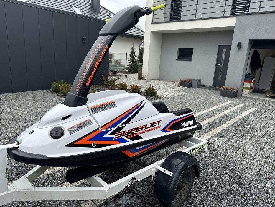 Skuter wodny YAMAHA Super Jet 700